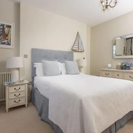 Holiday home Dolly's Plaice, *